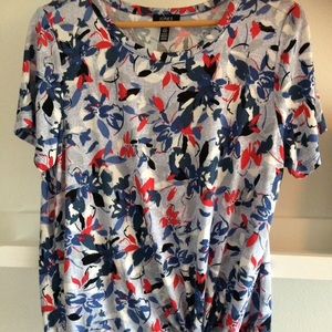 Jones New York Signature ladies top
